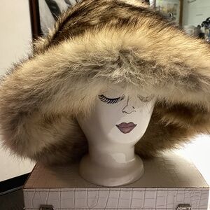 FUR HAT HUGE RARE WIDE BRIMMED BY a USA FOXY FURS
